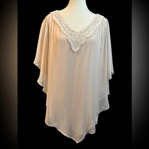 AGB Elegant Soft Pink Women's Blouse with White Lace Accents